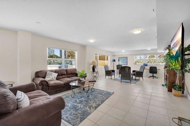1200 Hibiscus Avenue, Unit 1406, Pompano Beach, FL 33062 Photo