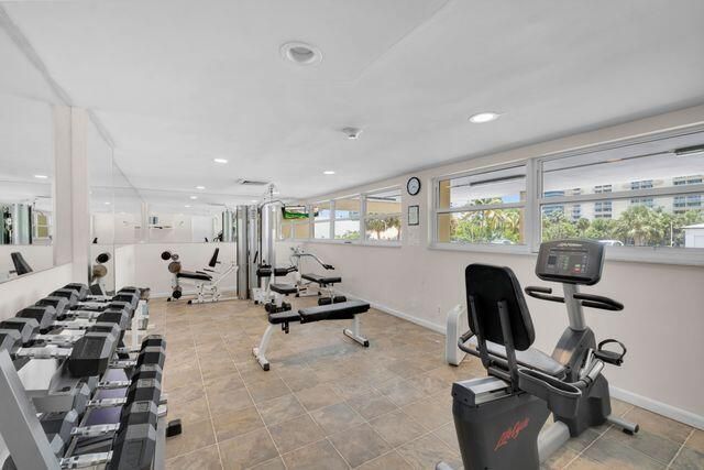 1200 Hibiscus Avenue, Unit 1406, Pompano Beach, FL 33062 Photo