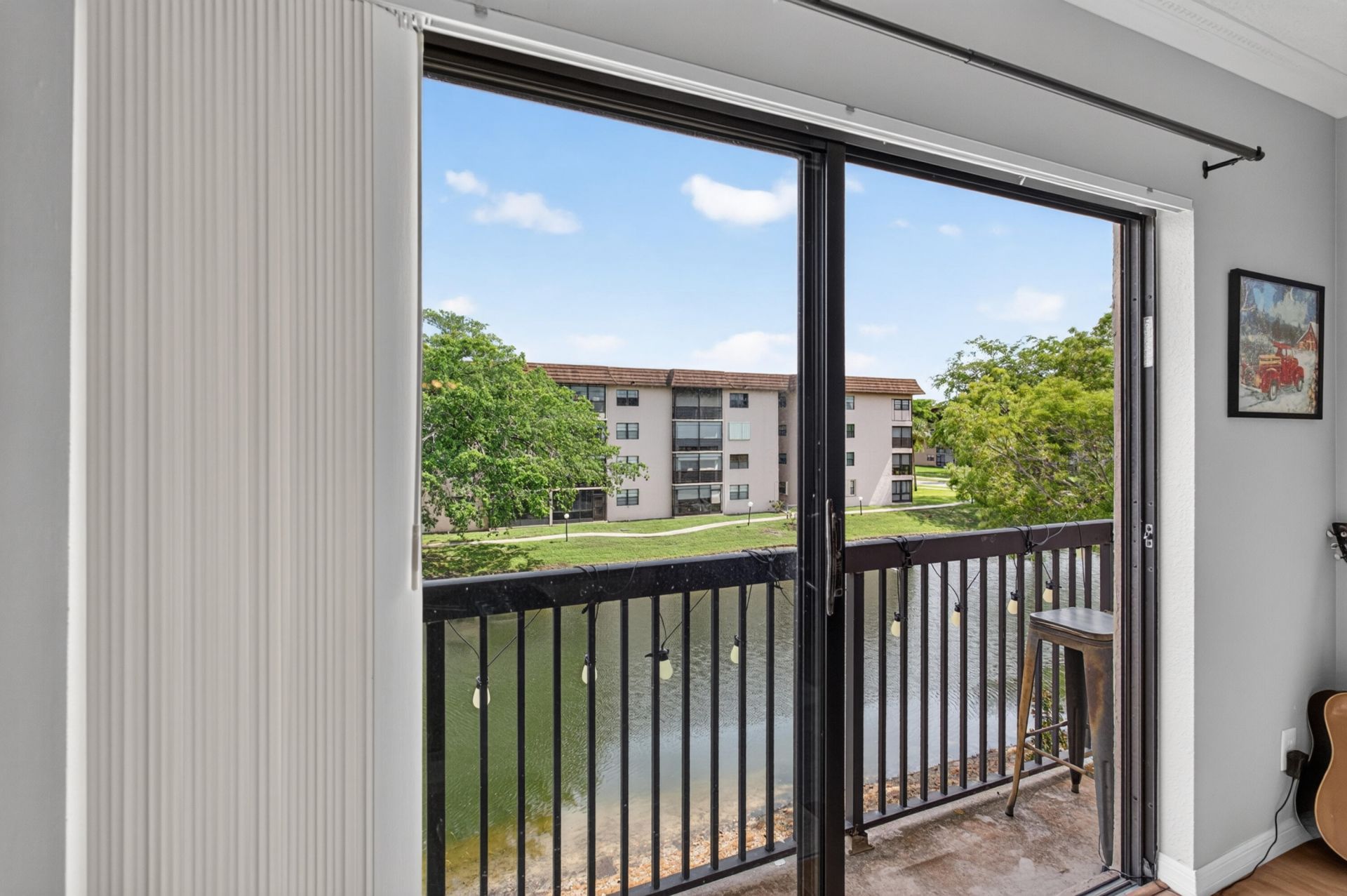 4975 E Sabal Palm Boulevard, Unit Apt 309, Tamarac, FL 33319 Photo