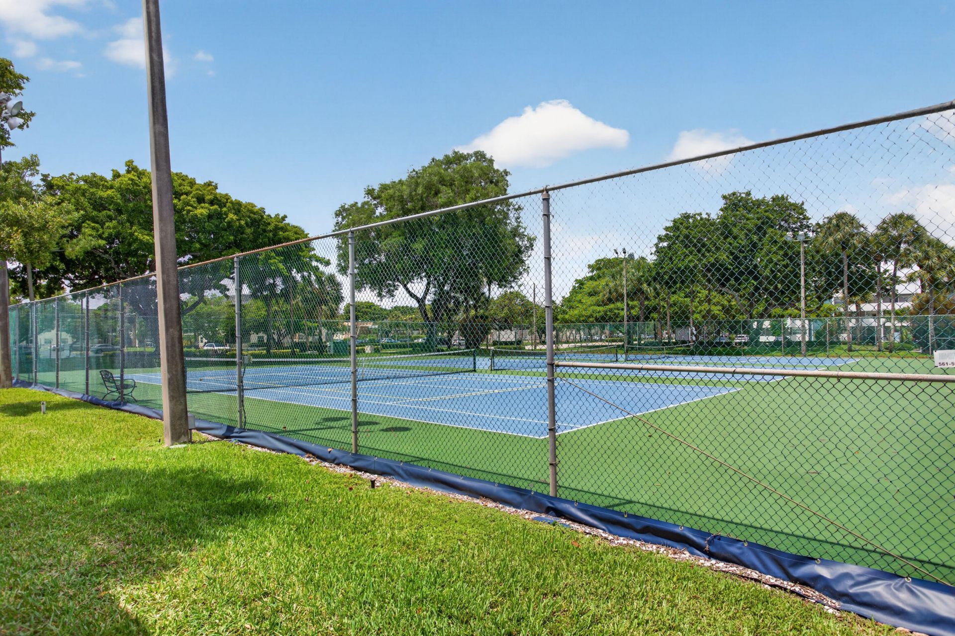 4975 E Sabal Palm Boulevard, Unit Apt 309, Tamarac, FL 33319 Photo