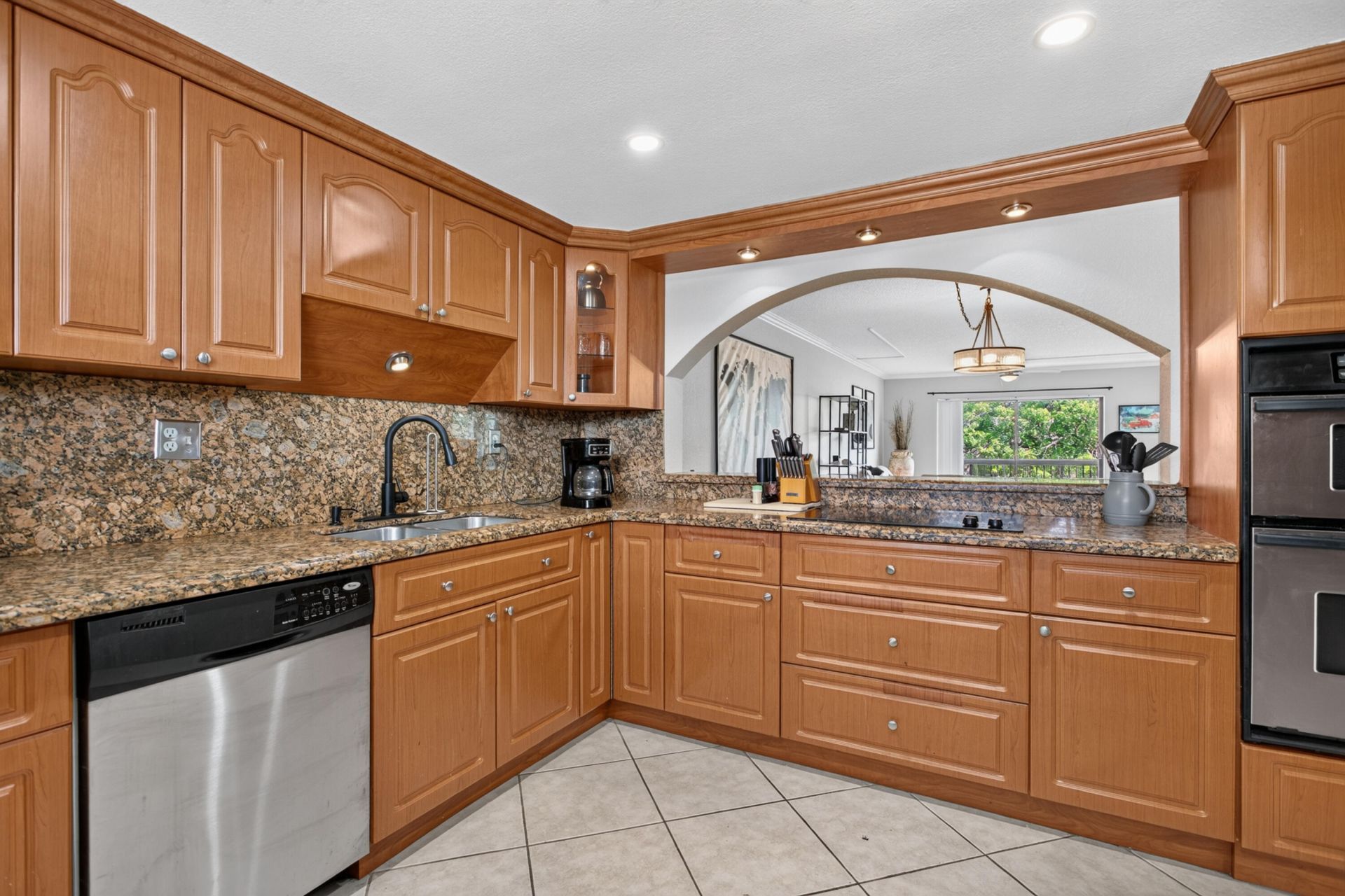 4975 E Sabal Palm Boulevard, Unit Apt 309, Tamarac, FL 33319 Photo