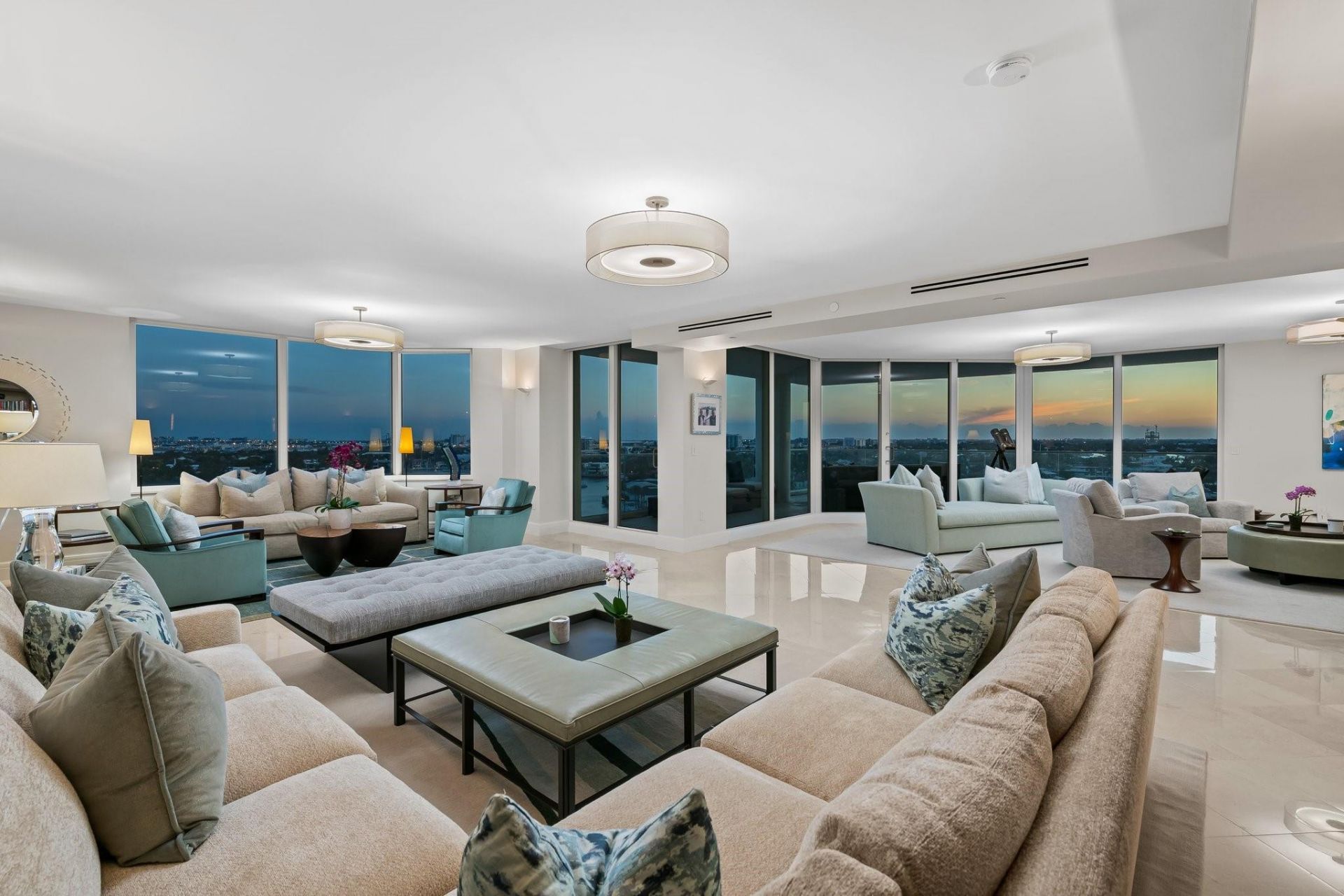 3055 Harbor Drive, Unit 1403, Fort Lauderdale, FL 33316 Photo