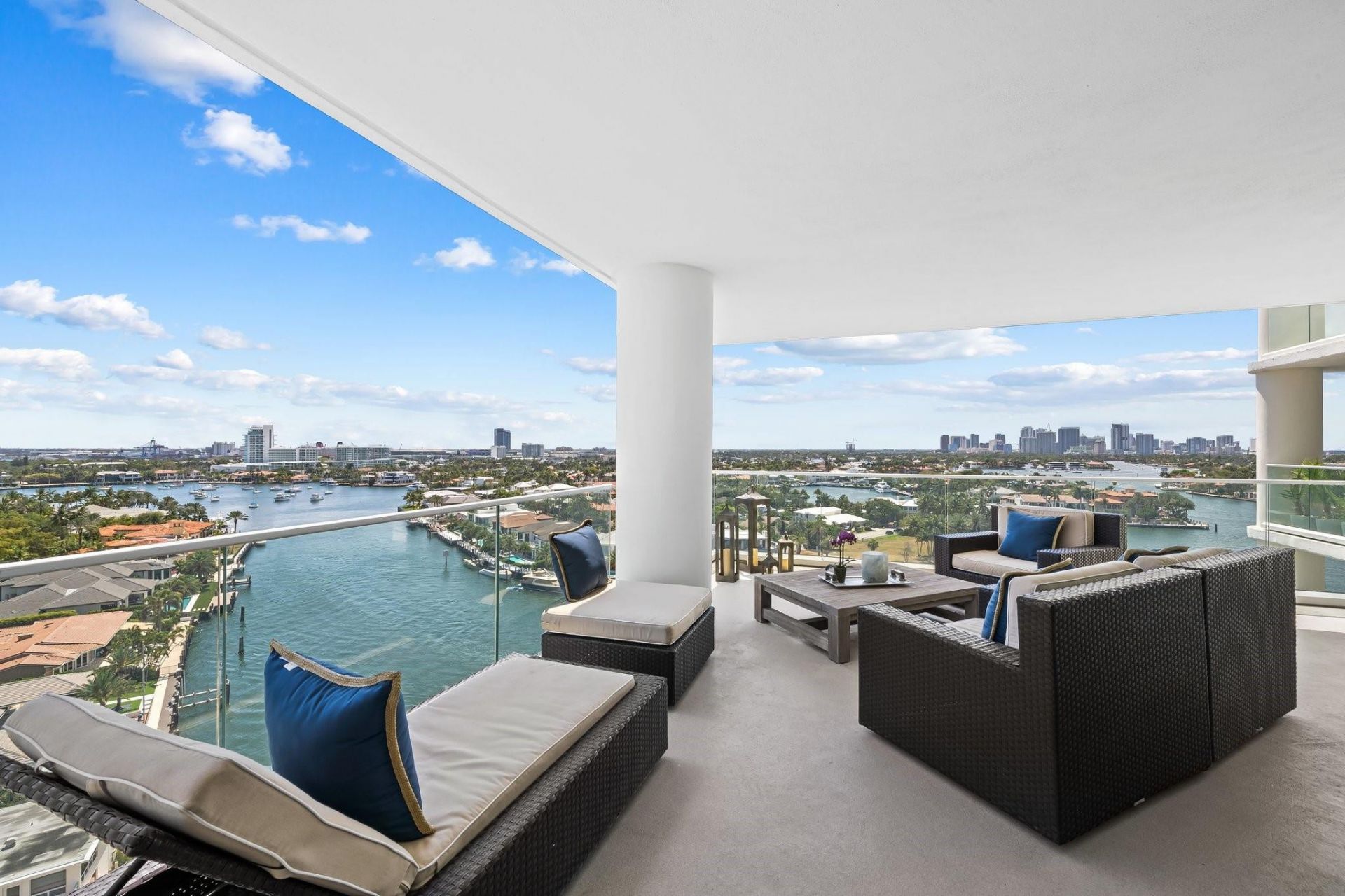 3055 Harbor Drive, Unit 1403, Fort Lauderdale, FL 33316 Photo