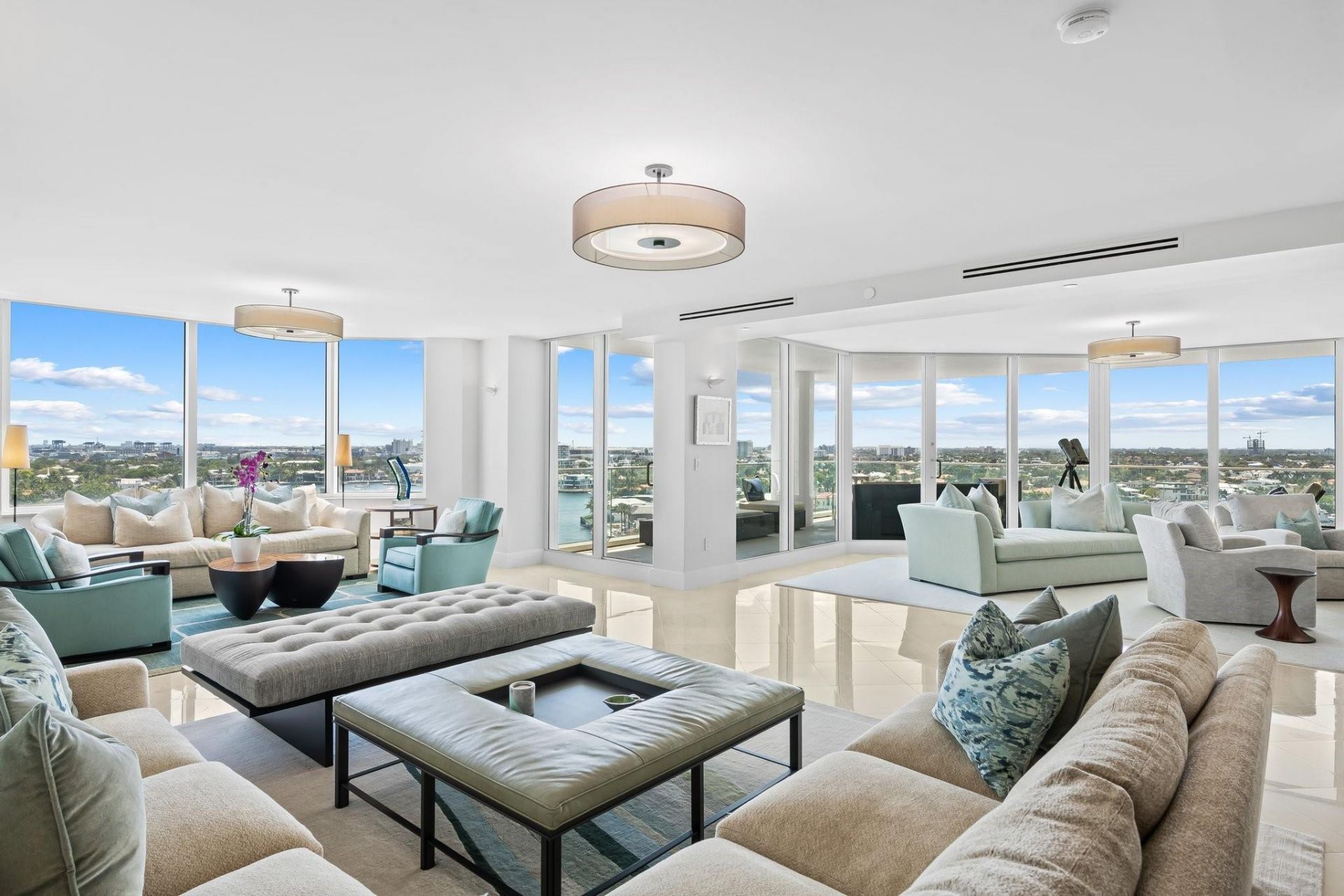 3055 Harbor Drive, Unit 1403, Fort Lauderdale, FL 33316 Photo