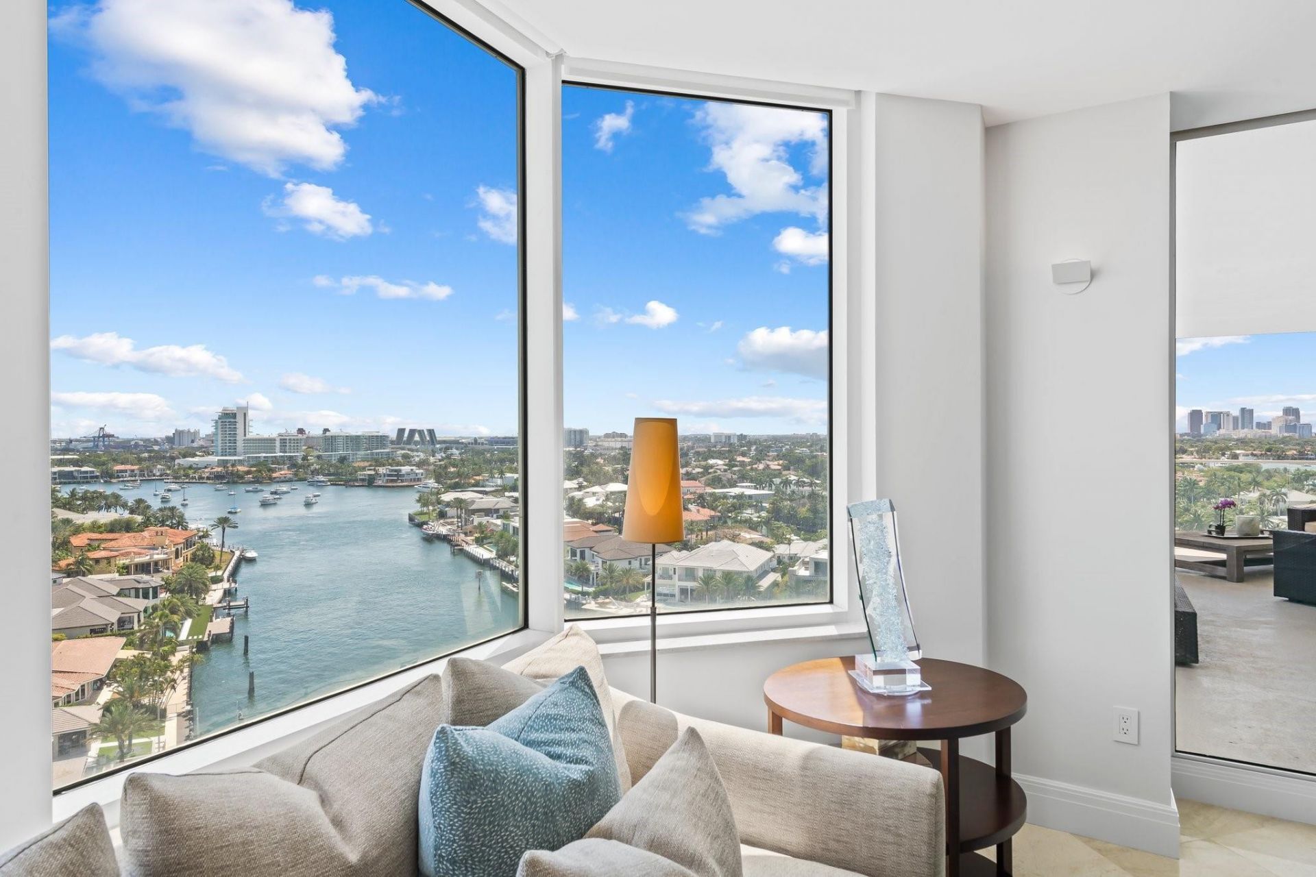3055 Harbor Drive, Unit 1403, Fort Lauderdale, FL 33316 Photo