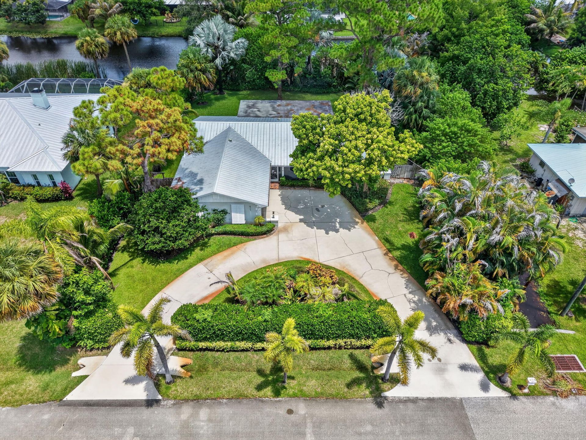 8797 SE Sharon Street, Hobe Sound, FL 33455 Photo