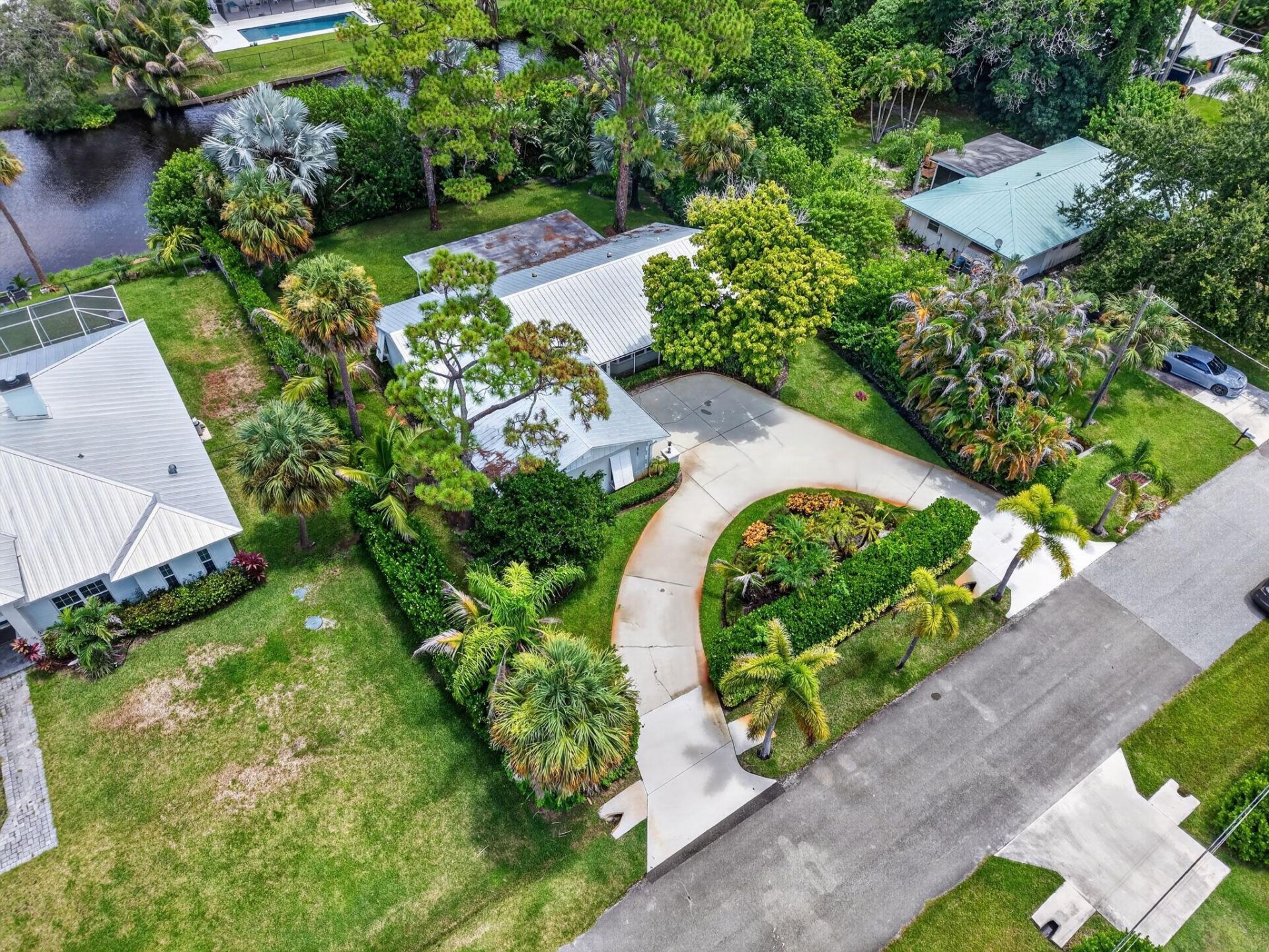 8797 SE Sharon Street, Hobe Sound, FL 33455 Photo