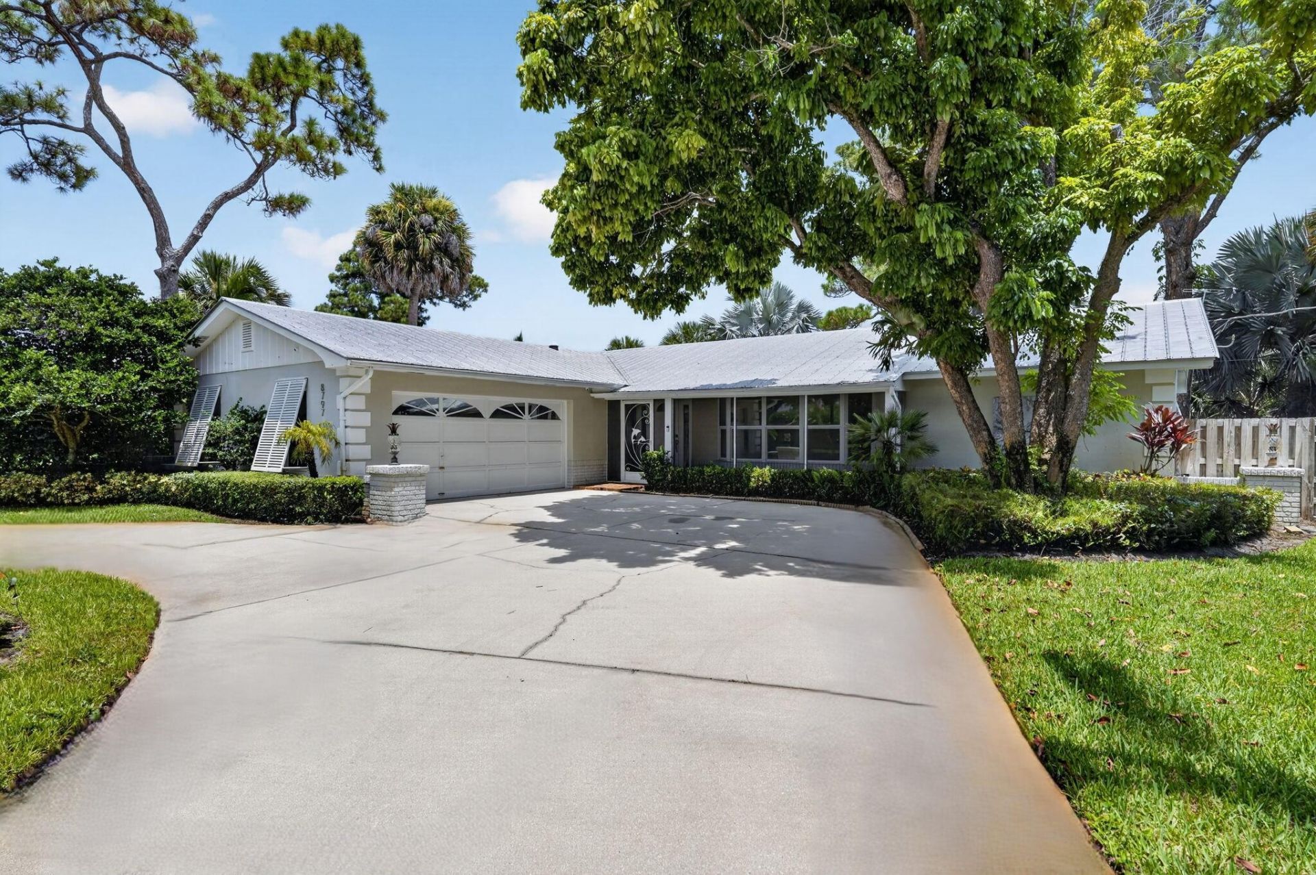 8797 SE Sharon Street, Hobe Sound, FL 33455 Photo