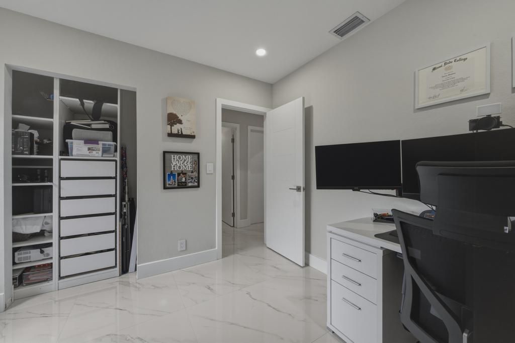 11120 NW 27th Place, Sunrise, FL 33322 Photo