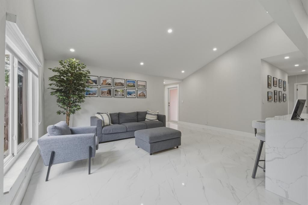 11120 NW 27th Place, Sunrise, FL 33322 Photo