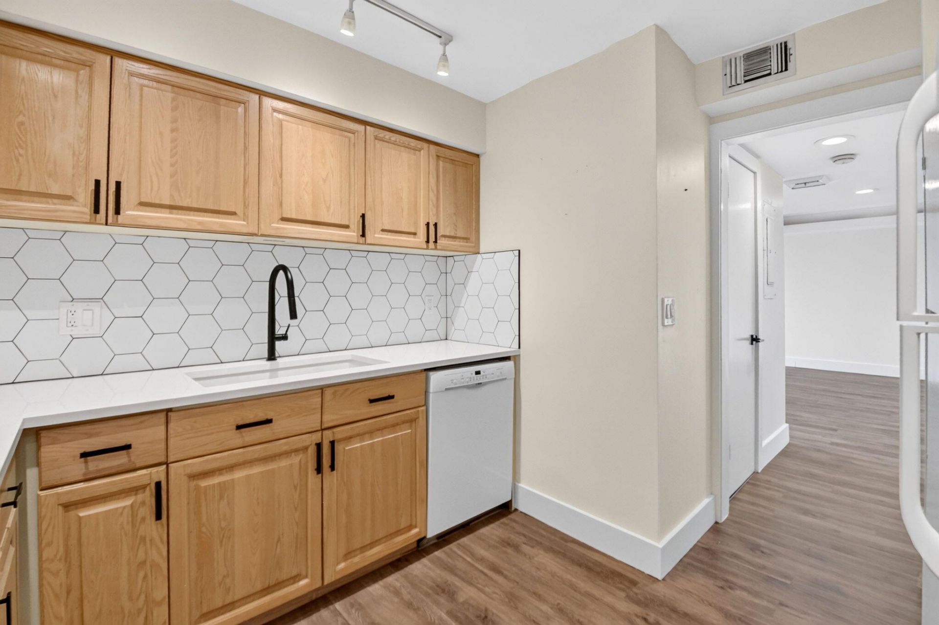 3589 S Ocean Boulevard, Unit 909, South Palm Beach, FL 33480 Photo