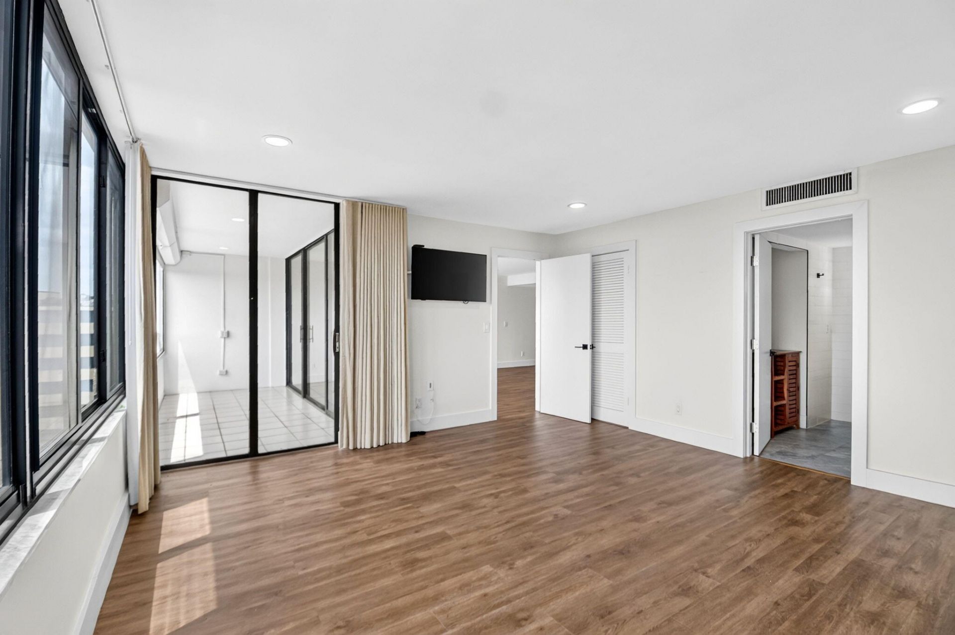 3589 S Ocean Boulevard, Unit 909, South Palm Beach, FL 33480 Photo