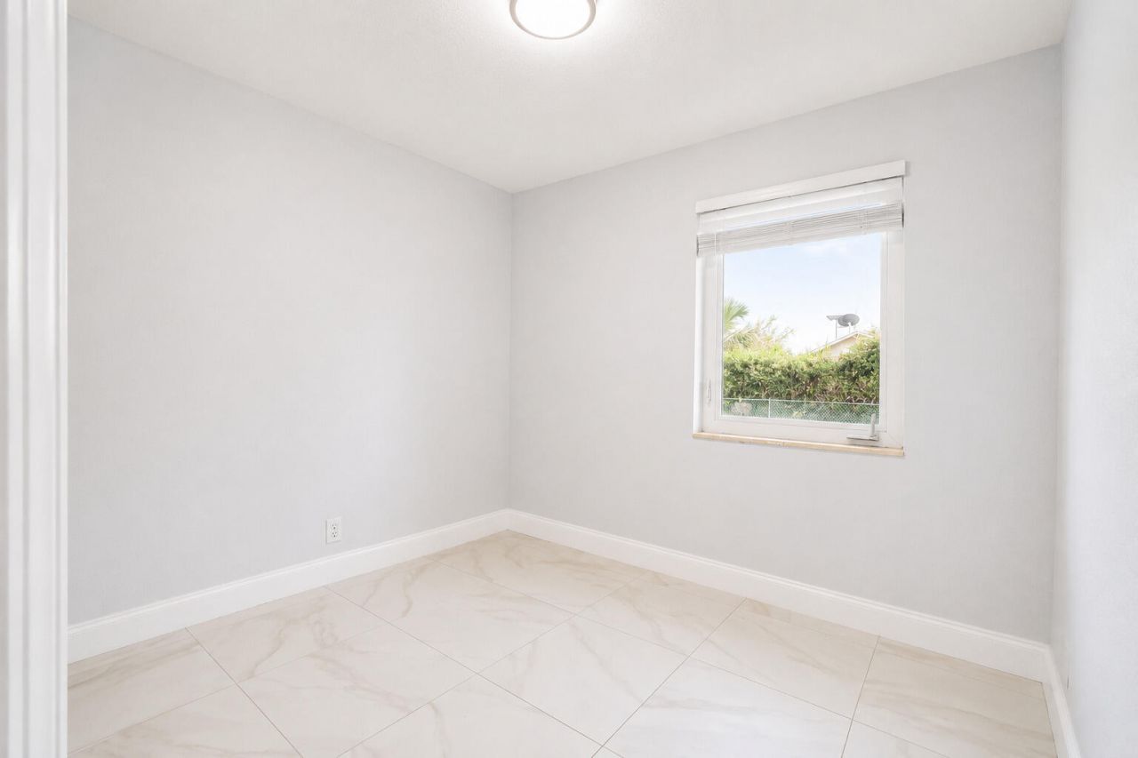 807 Handy Ave Avenue, West Palm Beach, FL 33401 Photo