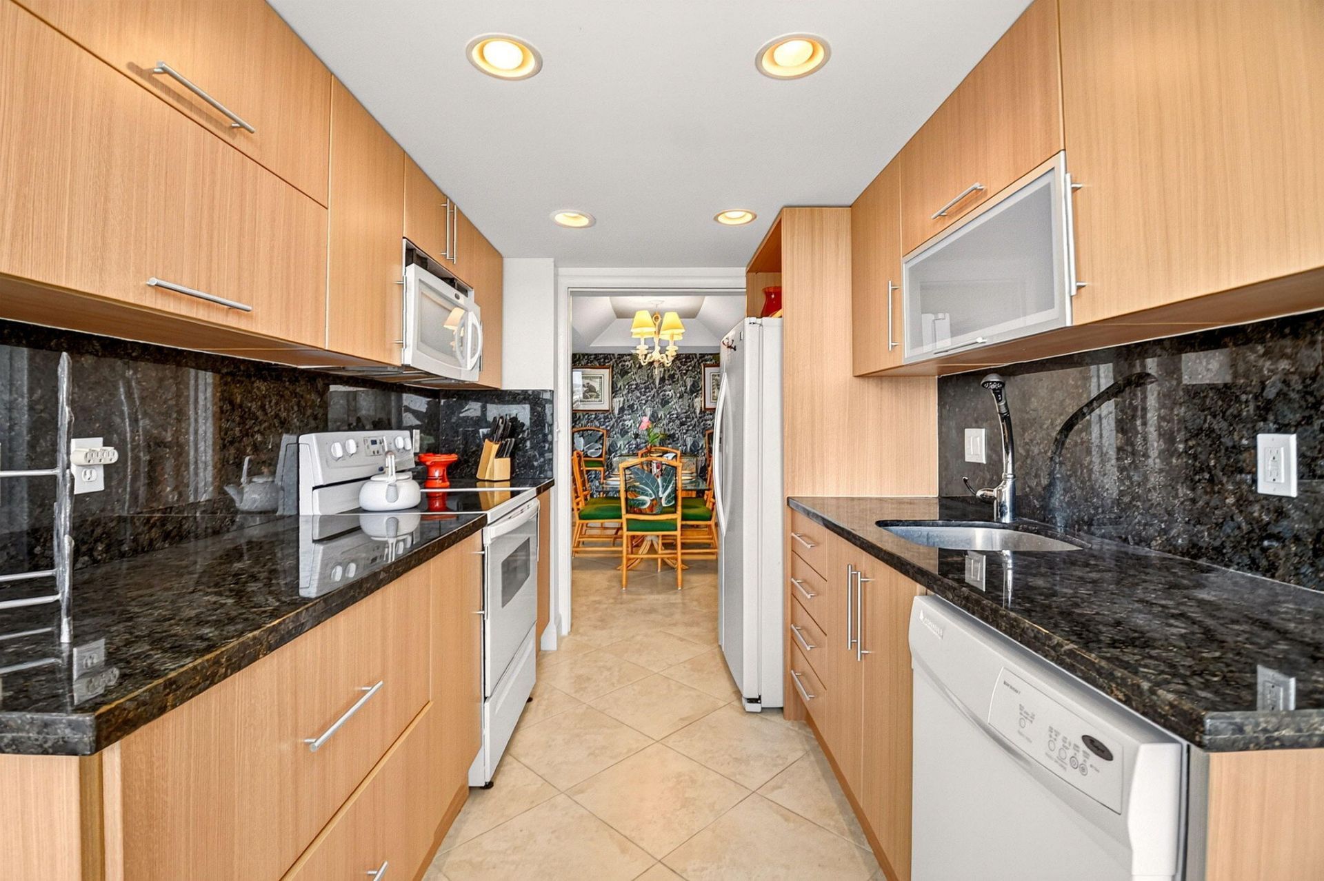 3589 S Ocean Boulevard, Unit 908, South Palm Beach, FL 33480 Photo