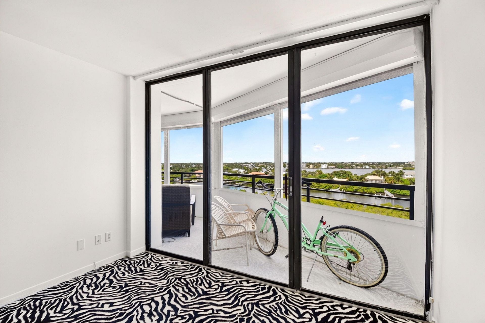3589 S Ocean Boulevard, Unit 908, South Palm Beach, FL 33480 Photo