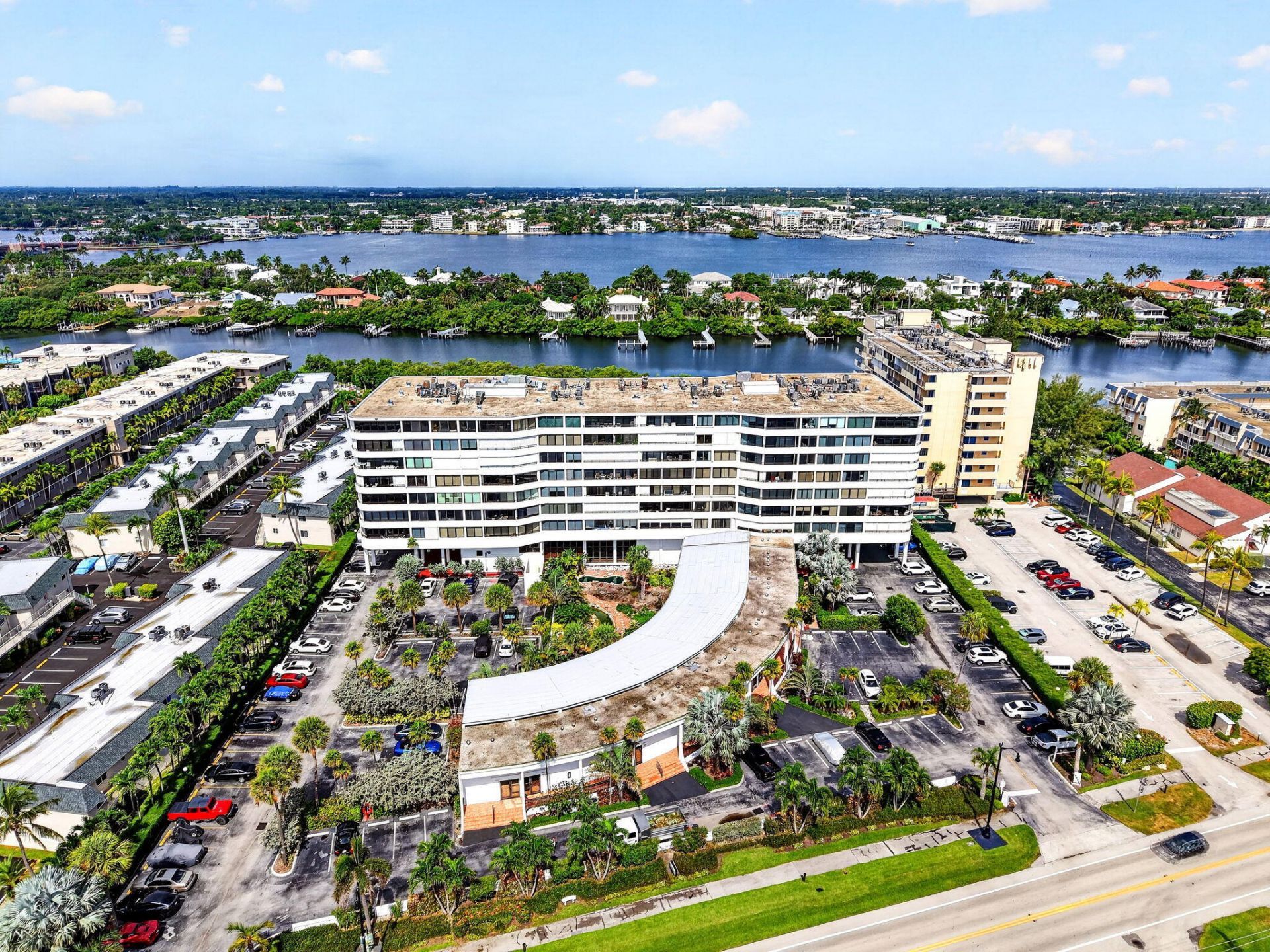 3589 S Ocean Boulevard, Unit 908, South Palm Beach, FL 33480 Photo
