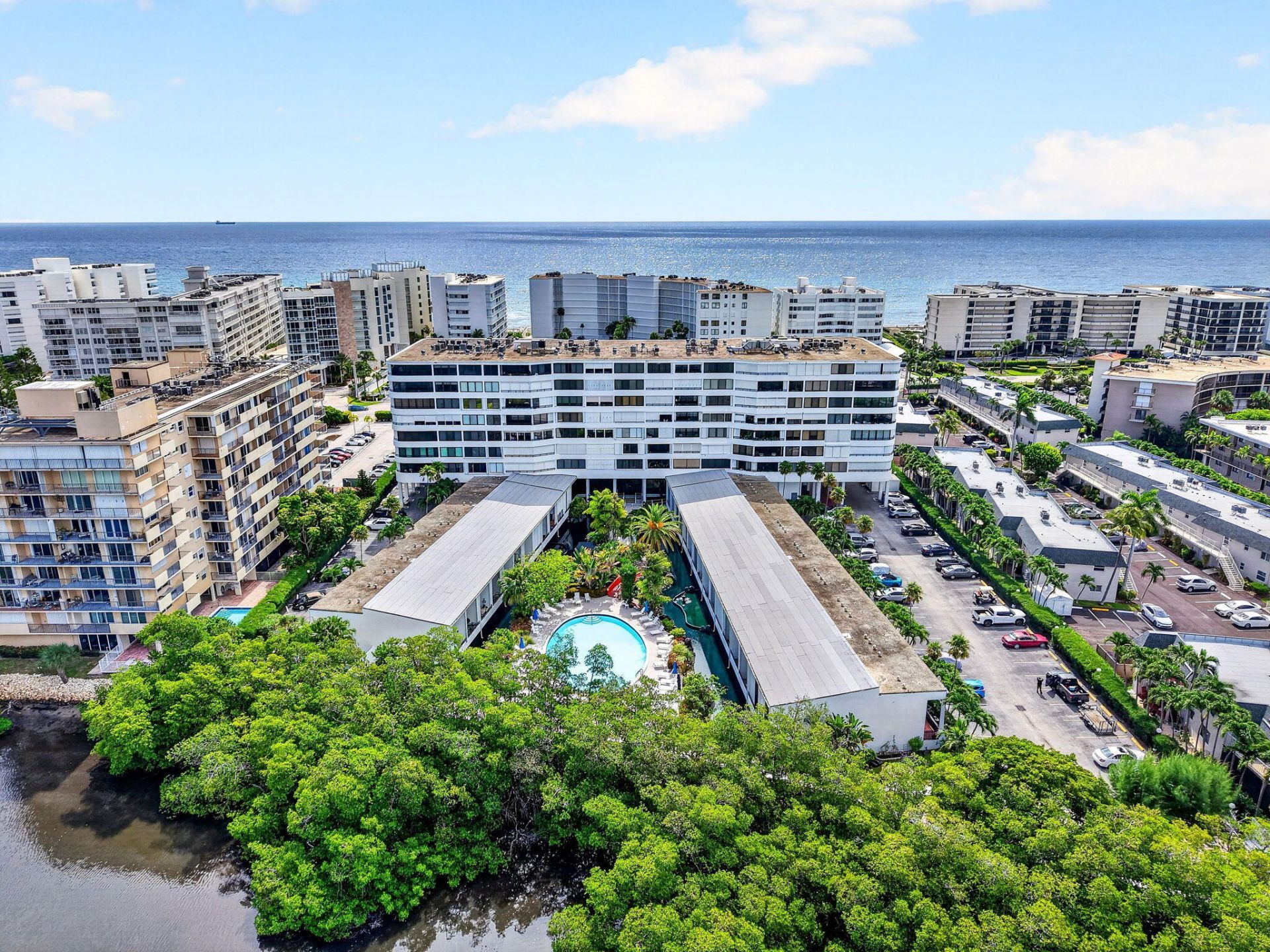 3589 S Ocean Boulevard, Unit 908, South Palm Beach, FL 33480 Photo