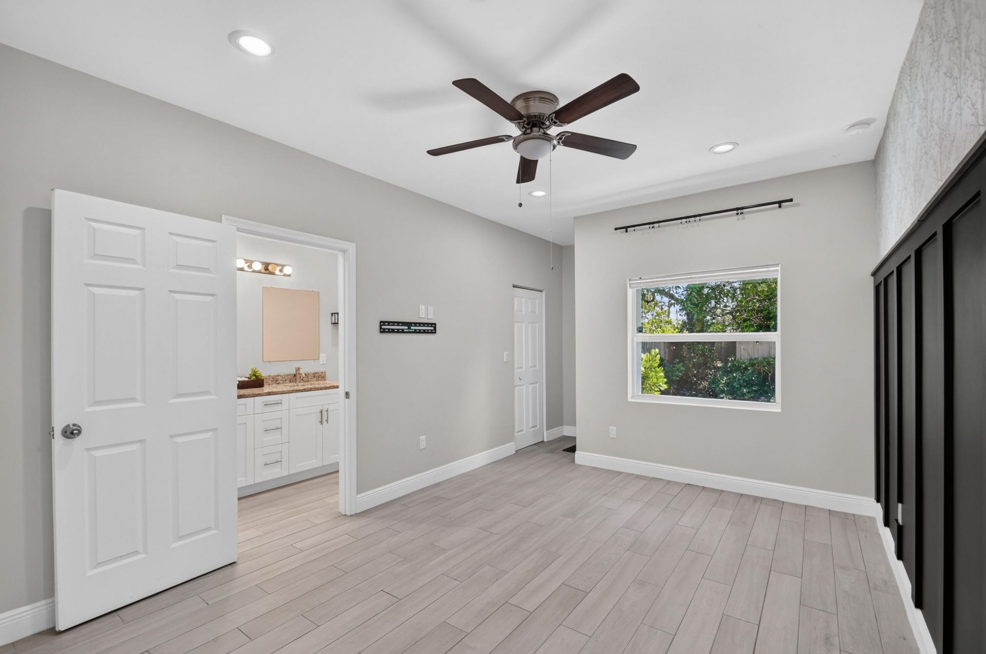 2694 Nokomis Avenue, West Palm Beach, FL 33409 Photo