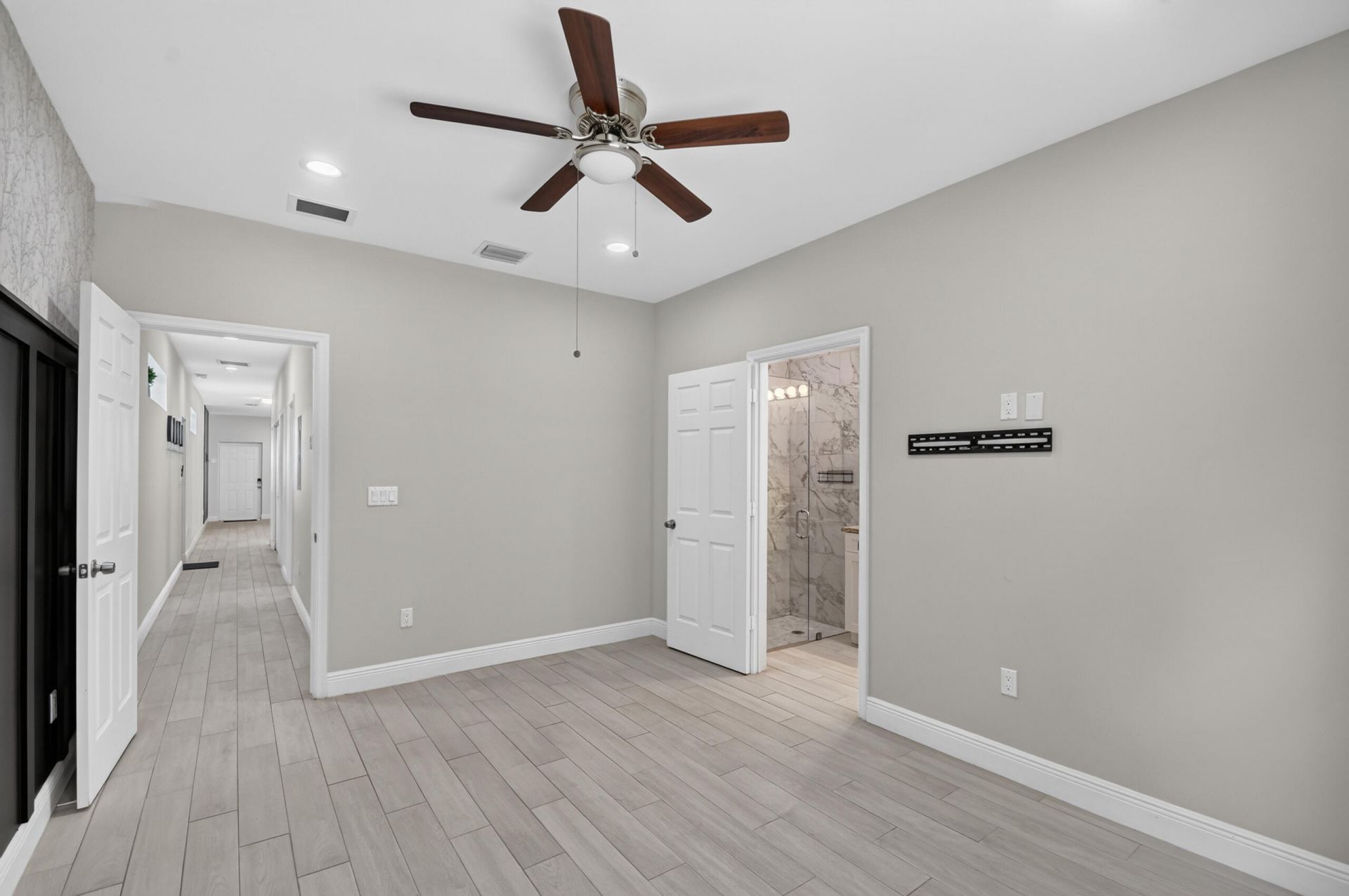 2694 Nokomis Avenue, West Palm Beach, FL 33409 Photo