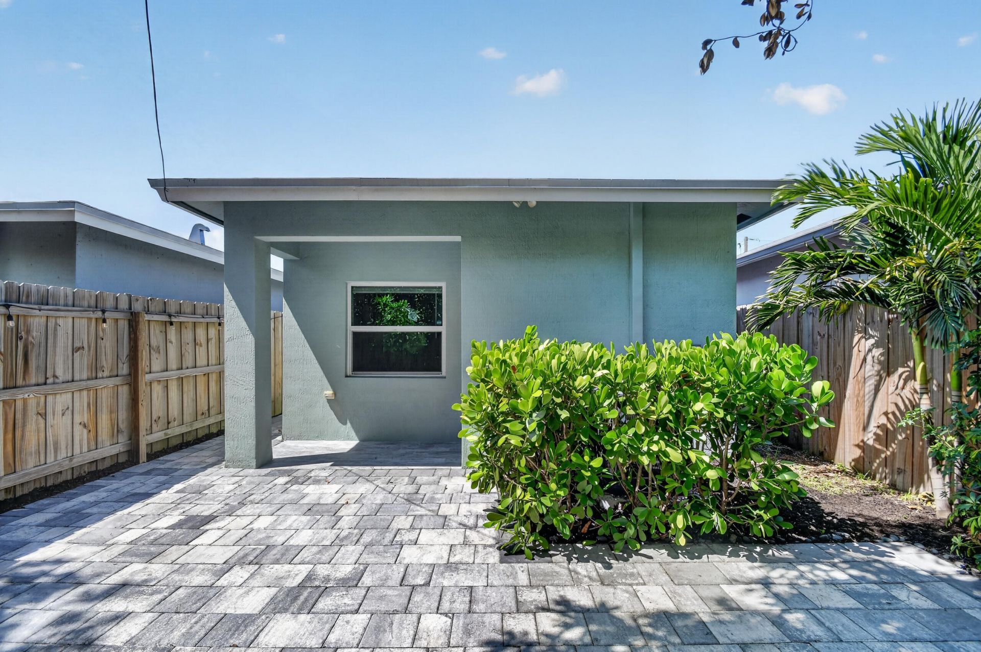 2694 Nokomis Avenue, West Palm Beach, FL 33409 Photo