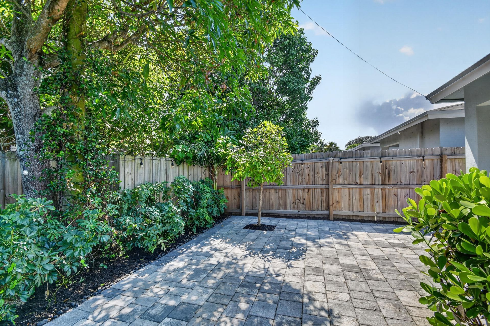 2694 Nokomis Avenue, West Palm Beach, FL 33409 Photo