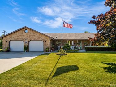 856 N Hemlock Road, Richland Township, Mi 48626