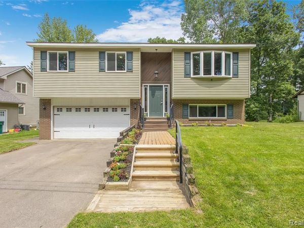 4471 Impala Drive, Holly Township, Mi 48442