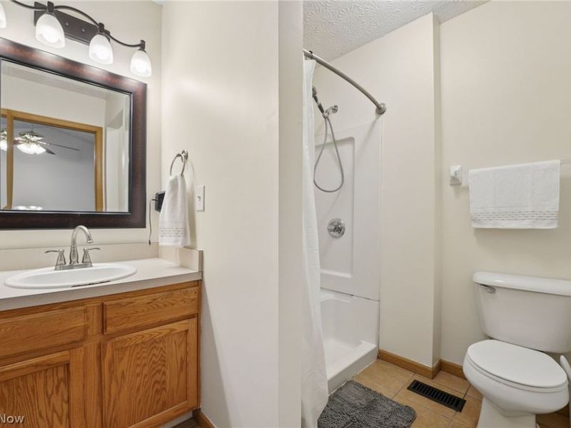 4183 Swallowfield Street , Columbus, OH 43207 Photo 28