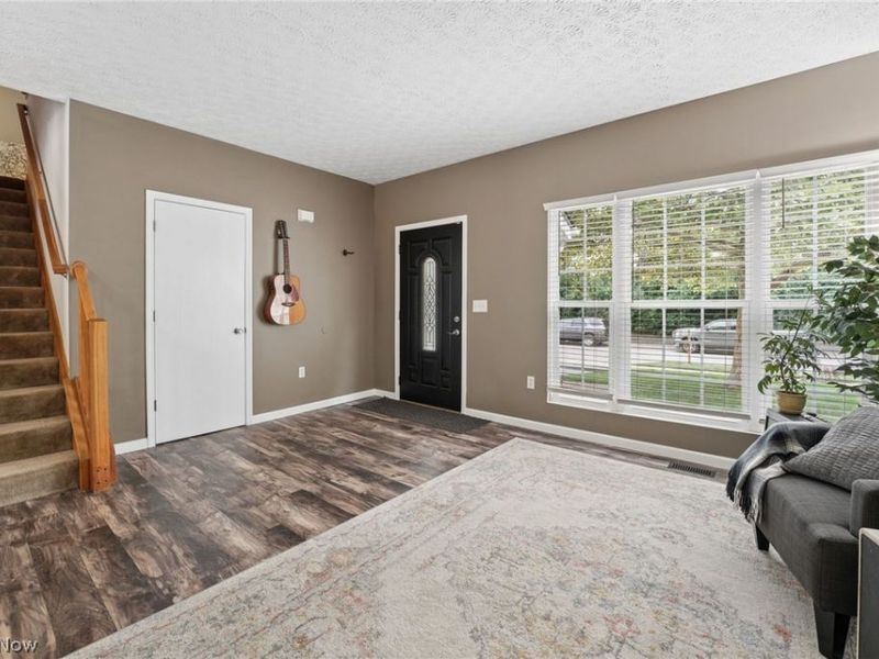 4183 Swallowfield Street , Columbus, OH 43207 Photo 8