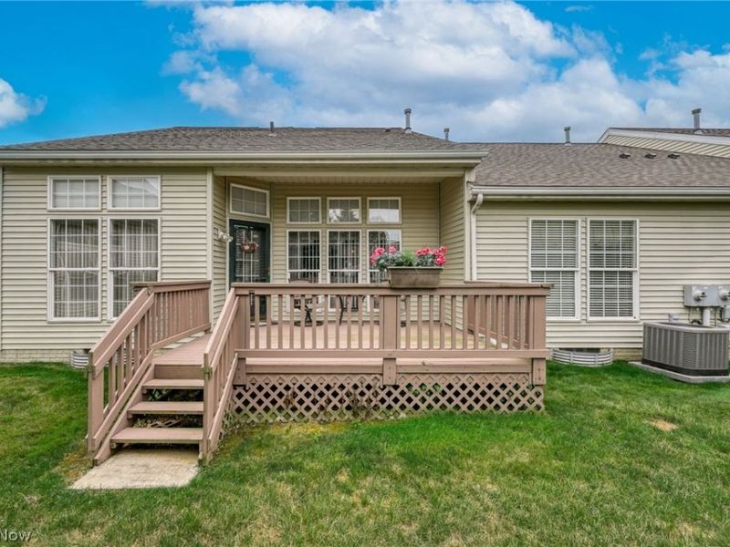 1827 Southpointe Circle NE, Canton, OH 44714 Photo 22