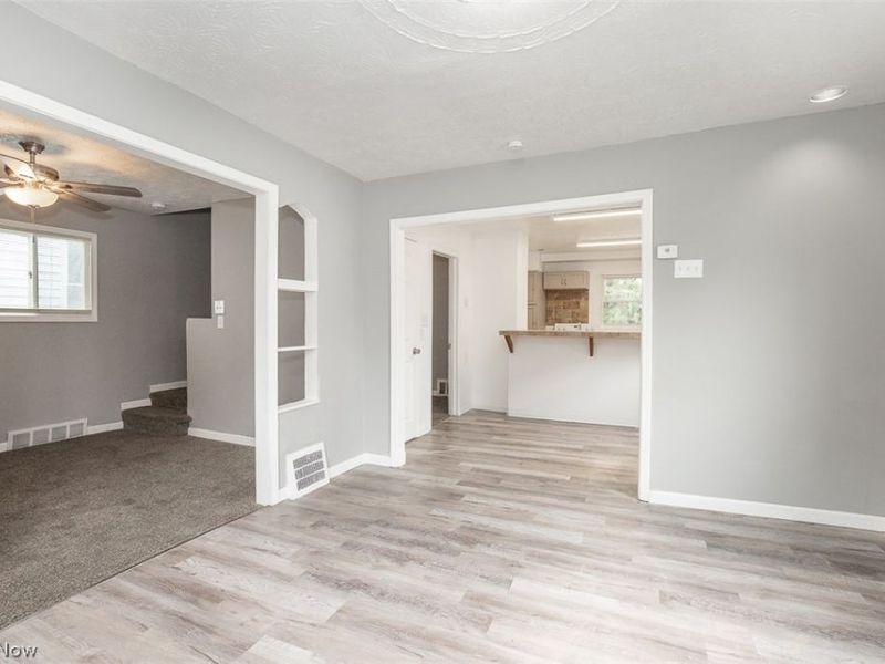 13814 Durkee Avenue, Cleveland, OH 44105 Photo 6