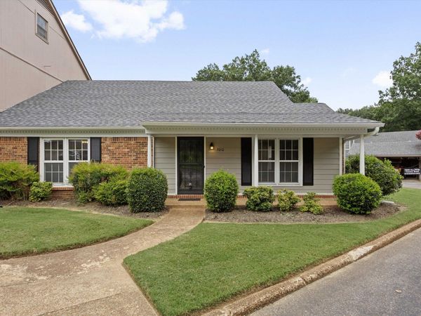 7010 COUNTRY RD, Unit 25, Germantown, TN 38138