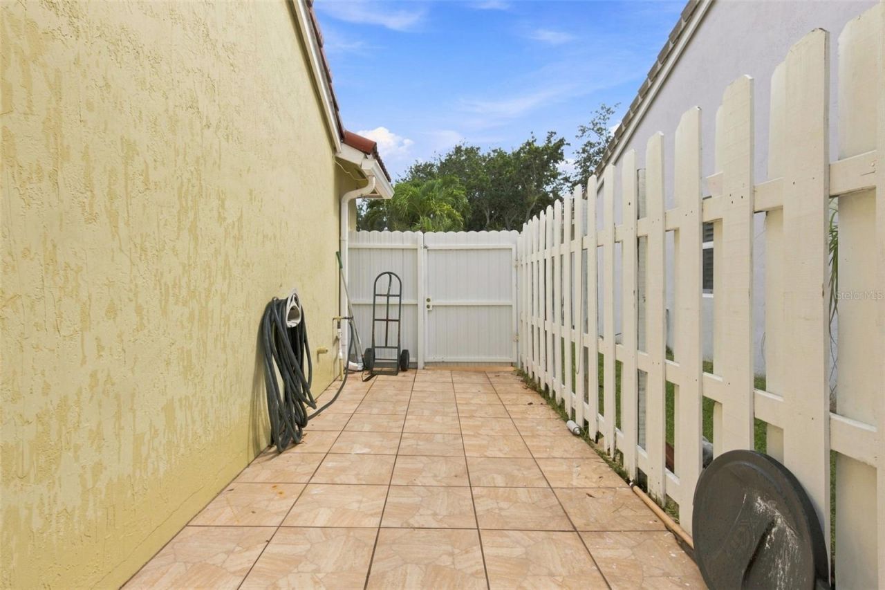 13501 SW 17th Court, Miramar, FL 33027 Photo