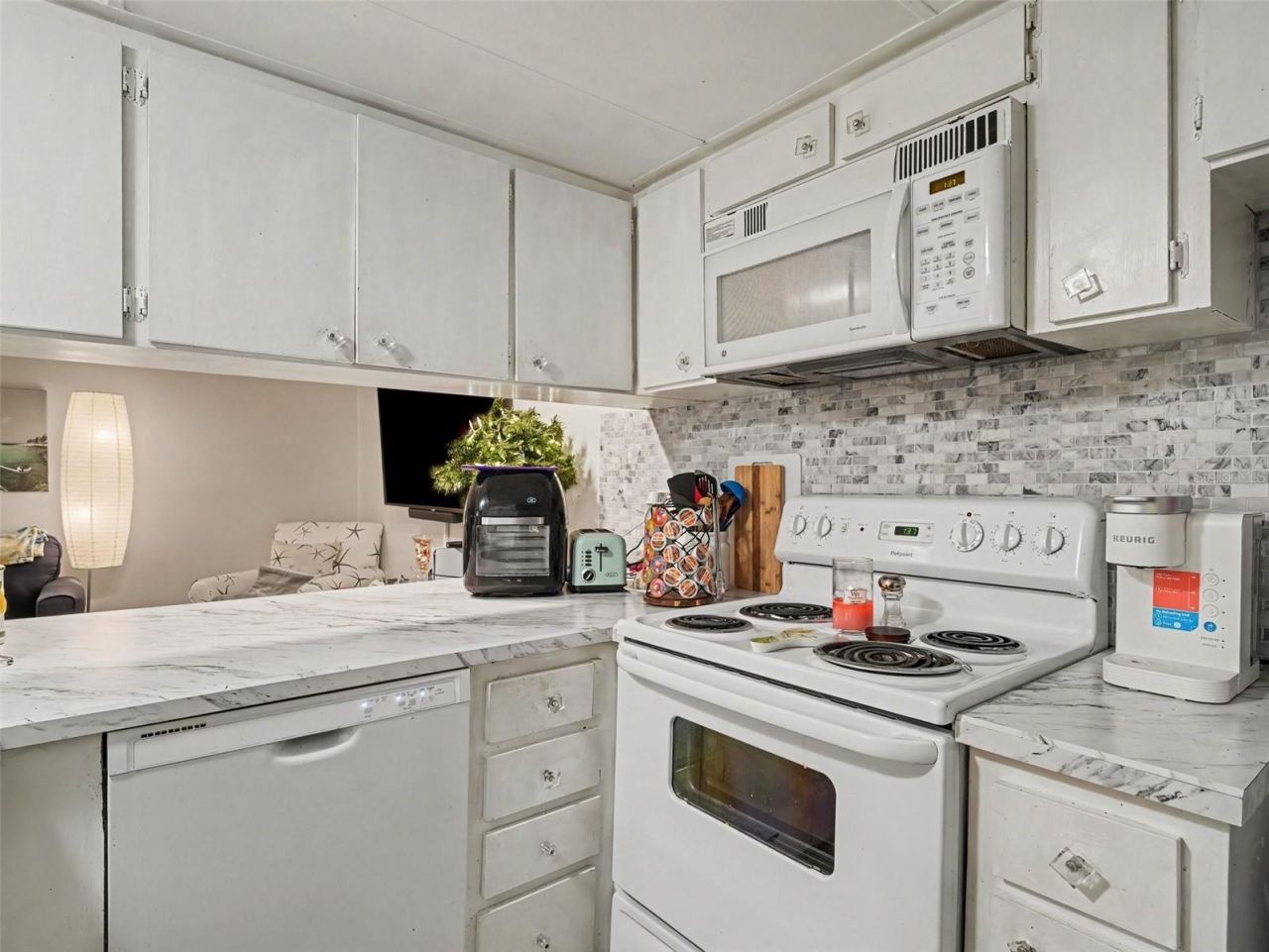 908 Byron Lane, Unit 6, Sarasota, FL 34243 Photo
