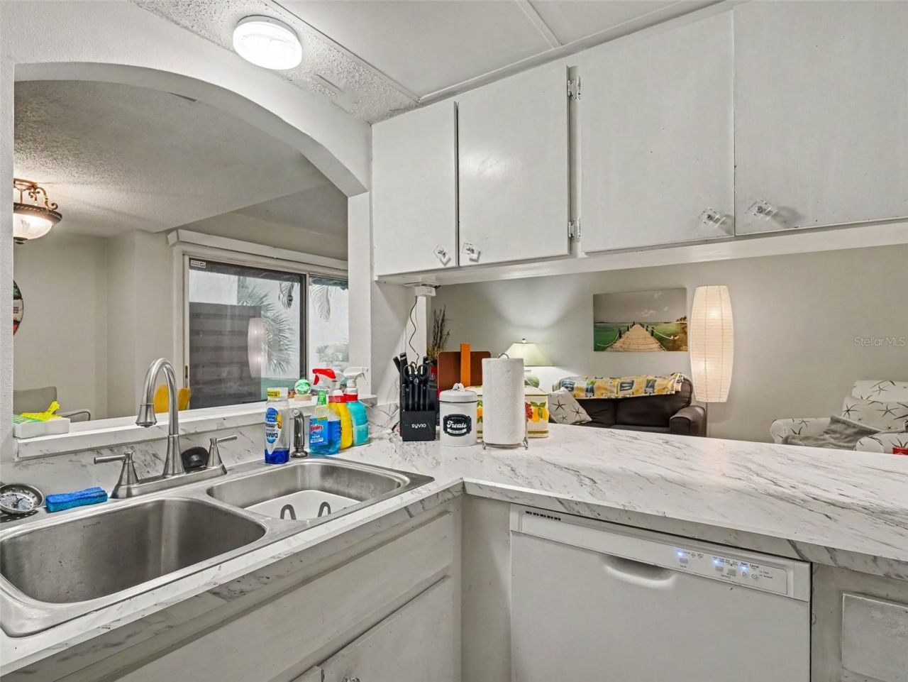 908 Byron Lane, Unit 6, Sarasota, FL 34243 Photo