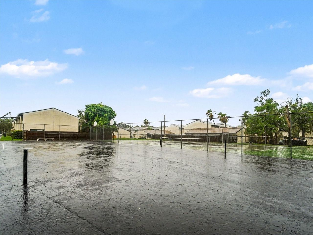 908 Byron Lane, Unit 6, Sarasota, FL 34243 Photo