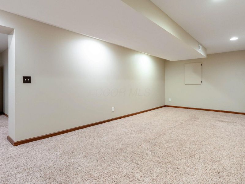 1148 Nutmeg Drive , Marysville, OH 43040 Photo 43