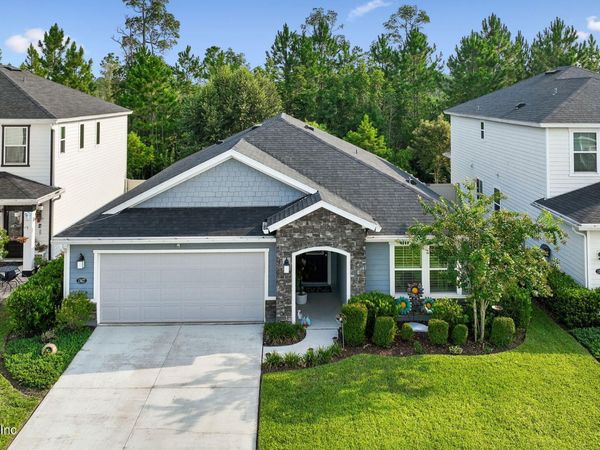 13627 BROOKWATER Drive, Jacksonville, FL 32256