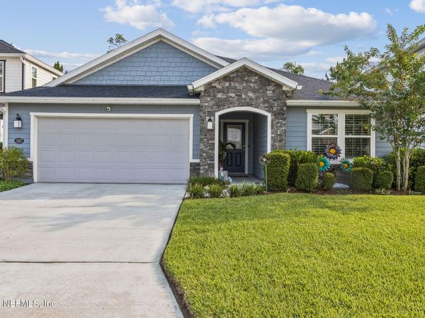 13627 BROOKWATER Drive, Jacksonville, FL 32256
