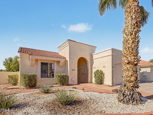 10526 E BELLFLOWER Drive, Sun Lakes, AZ 85248