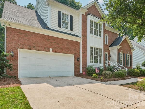 7613 Tarland Lane, Charlotte, NC 28269