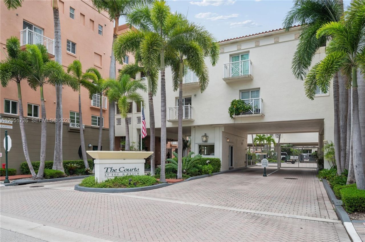 145 Jefferson Ave, Unit 417, Miami Beach, FL 33139 Photo
