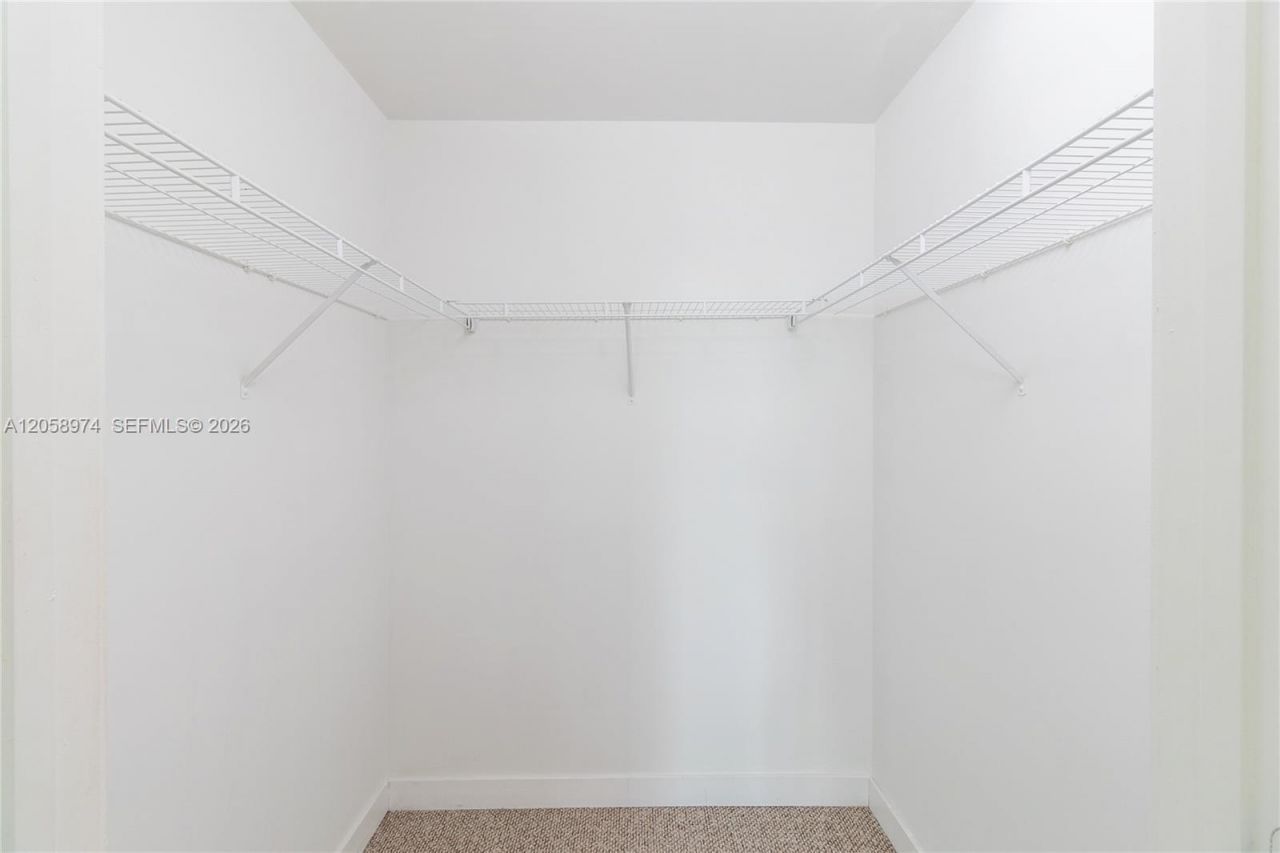 1111 SW 1st Ave, Unit 2423-N, Miami, FL 33130 Photo