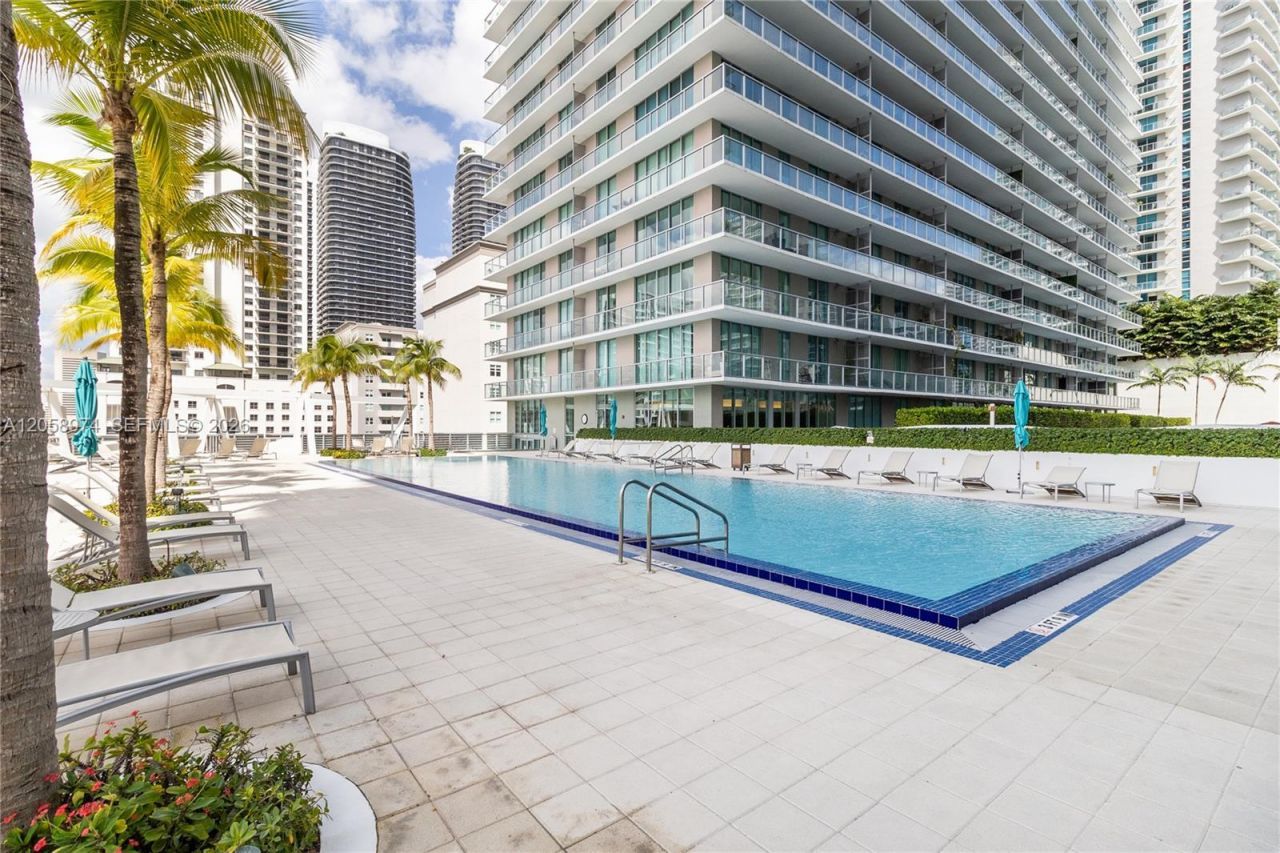 1111 SW 1st Ave, Unit 2423-N, Miami, FL 33130 Photo