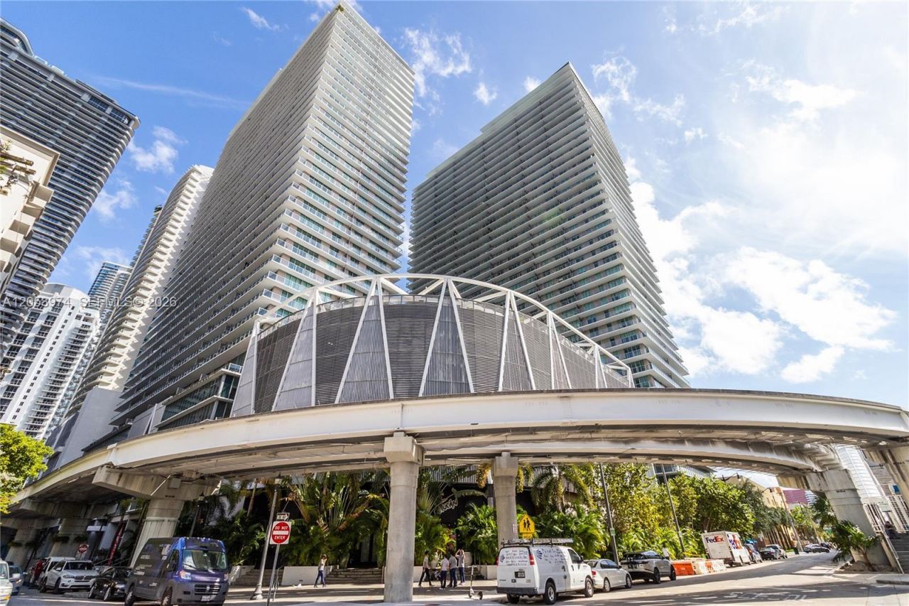 1111 SW 1st Ave, Unit 2423-N, Miami, FL 33130 Photo