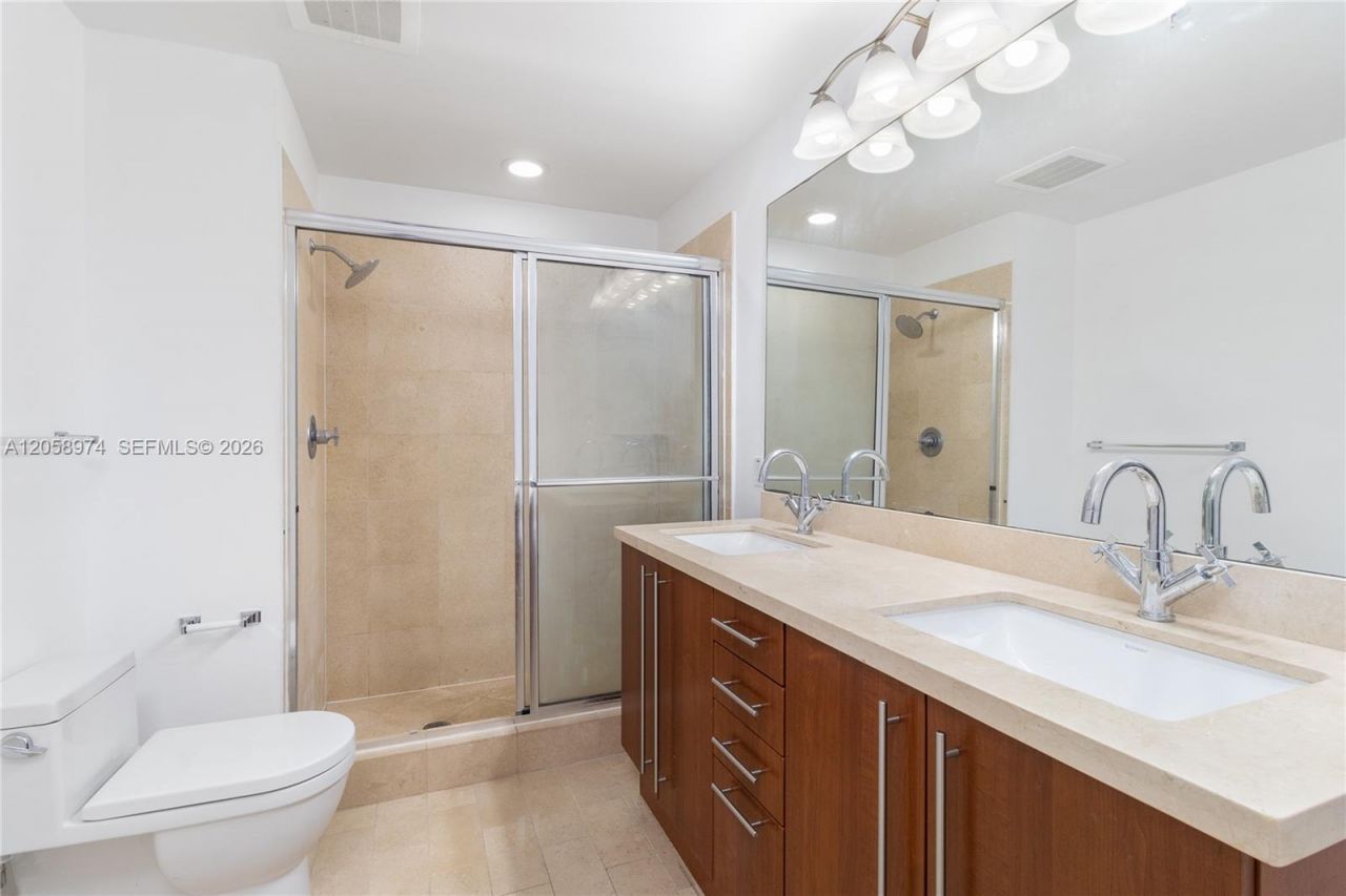 1111 SW 1st Ave, Unit 2423-N, Miami, FL 33130 Photo