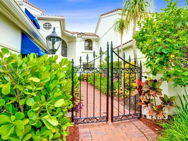 22688 Caravelle Cir, Unit 22688, Boca Raton, FL 33433