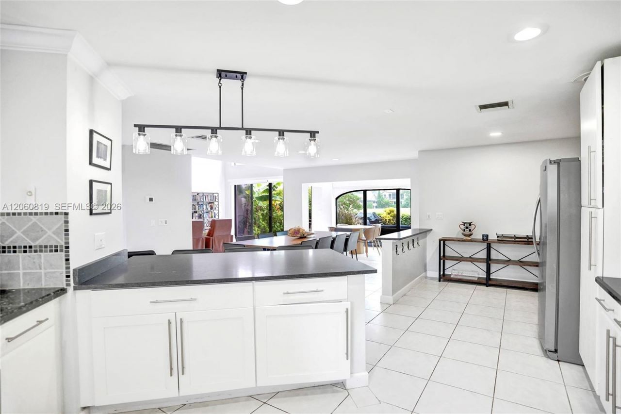 22688 Caravelle Cir, Unit 22688, Boca Raton, FL 33433 Photo