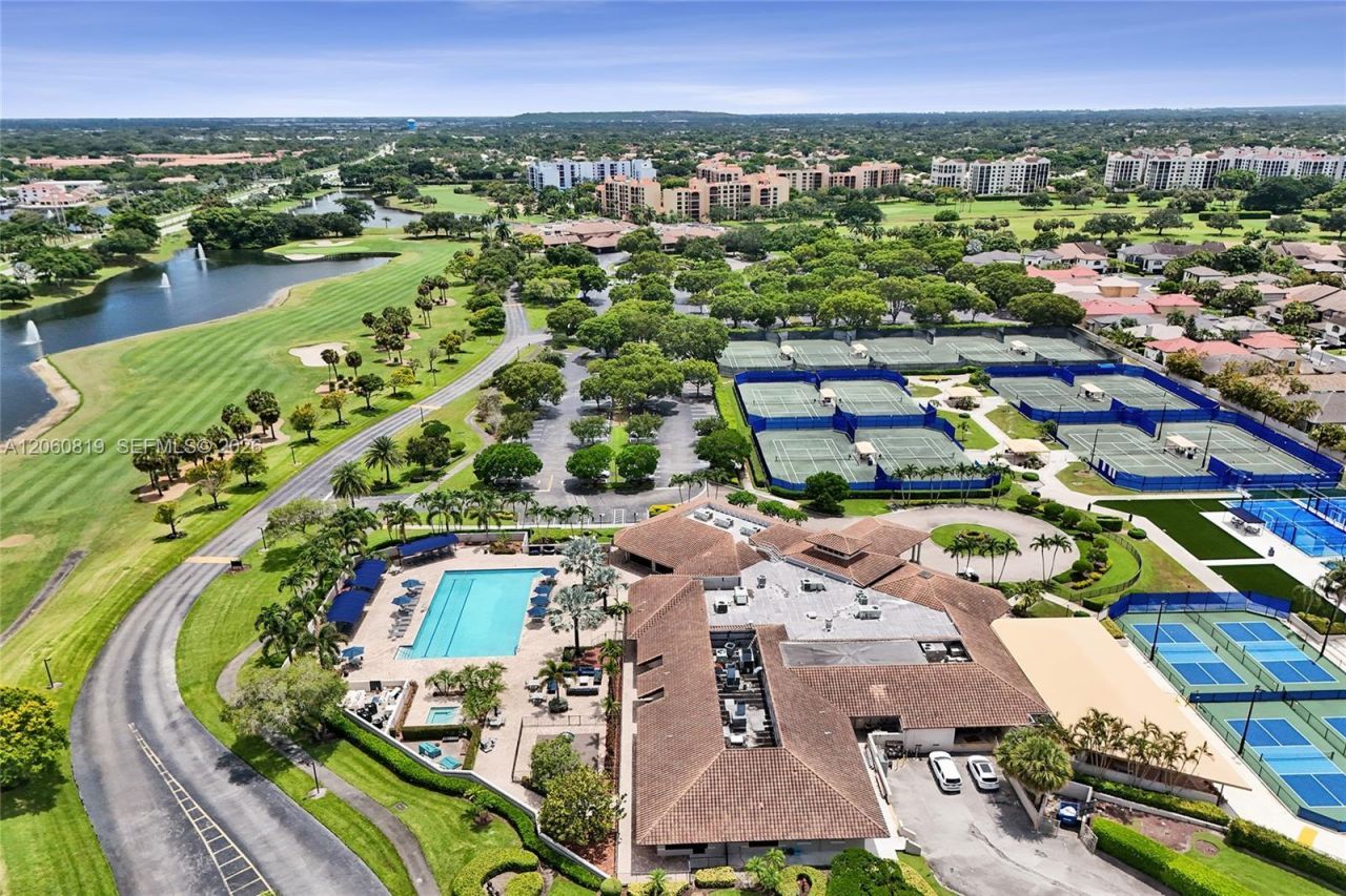 22688 Caravelle Cir, Unit 22688, Boca Raton, FL 33433 Photo