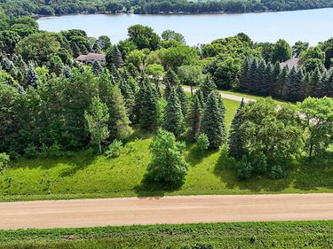 xx Ingram Avenue SW, Howard Lake, MN 55349
